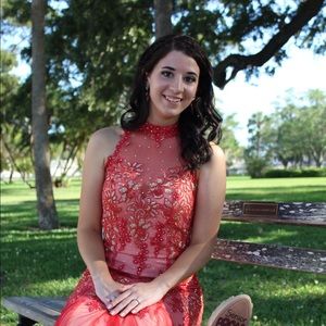 Meet your Posher, Katelyn